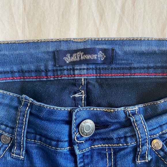 Wallflower 3R Dark Medium Skinny Jeans - Picture 3 of 7